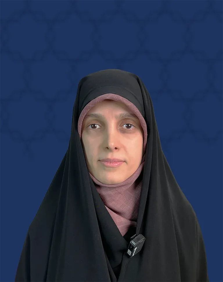 خانم نصرالهی